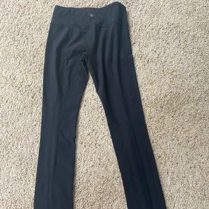 Lululemon size 6 bootcut leggings
